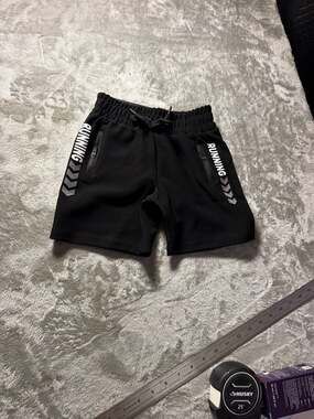 Attract Power Boys Black Athletic Running Shorts with Zipper Pockets Size S(4)